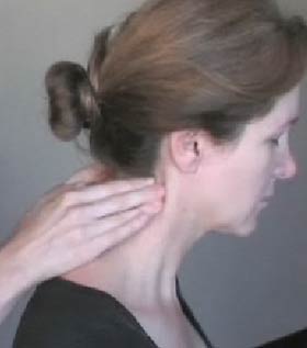 ماساژ عضلات گردن ماساژ درمانی